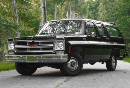 Bring a Trailer: This Incredibly Rare GMC Suburban Sierra Could Be Yours