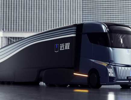Chinese Automaker Geely Debuts Electric Truck to Rival the Tesla Semi
