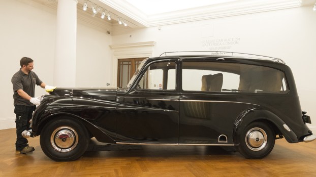 The Beatles’ John Lennon Had a 1956 Austin Princess Hearse With Airline Seats