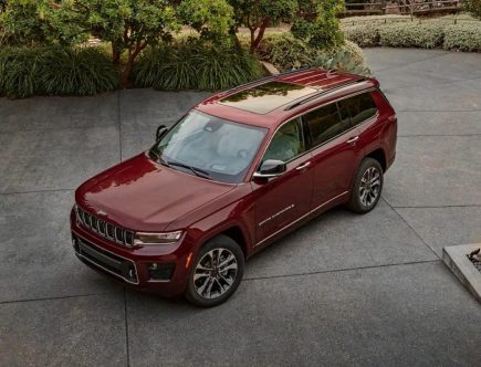 2021 Jeep Grand Cherokee L Review, Pricing, and Specs
