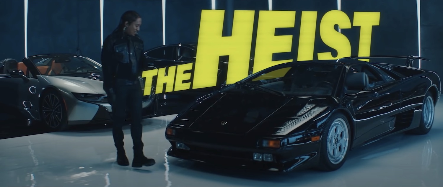 This Lamborghini Diablo has a manual transmission, the stick shift thwarts fictional car thief. | Saturday Night Live Youtube / NBC Studios