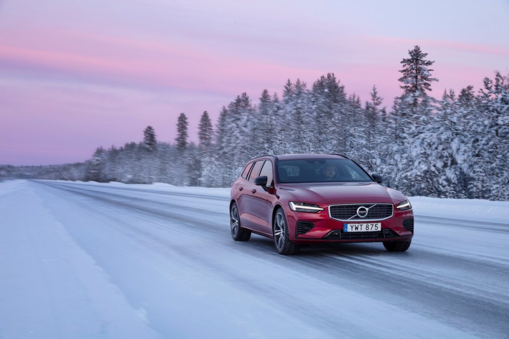 The station wagon of this 2021 Volvo V60 is canceled | Volvo