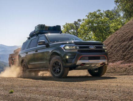 Consumer Reports Picks the Ford Expedition Over the Nissan Armada