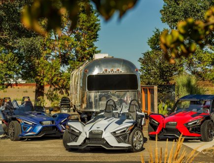 2022 Polaris Slingshot Stops as Well as It Shows and Goes