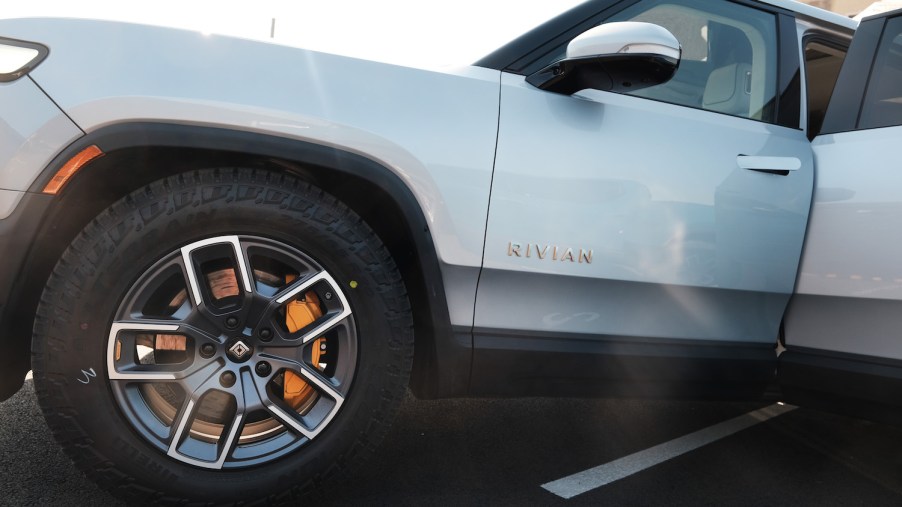 This 2022 Rivian R1T electric truck trounces the Dodge Charger Hellcat Redeye SRT | Spencer Platt/Getty Images