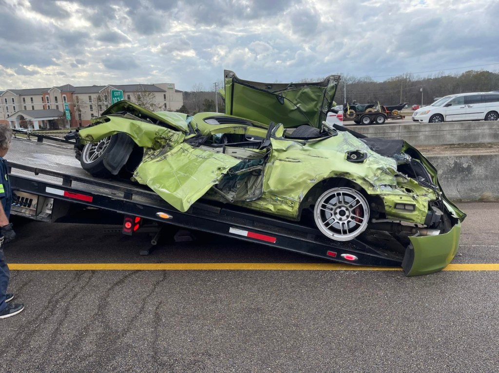 Genesis Coupe crash 