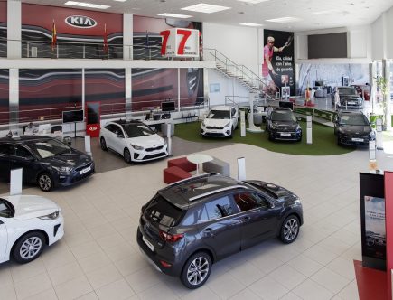Here Are Some Expert Tips for Buying a New or Used Car in the Current Crazy Market