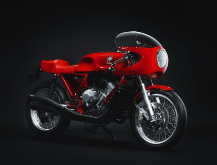 Magni Italia 01/01: A Modern Ode to 2 Classic MV Agusta Motorcycle Icons