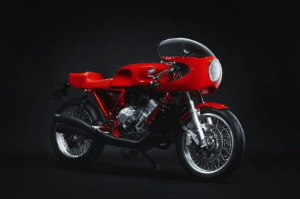 Magni Italia 01/01: A Modern Ode to 2 Classic MV Agusta Motorcycle Icons