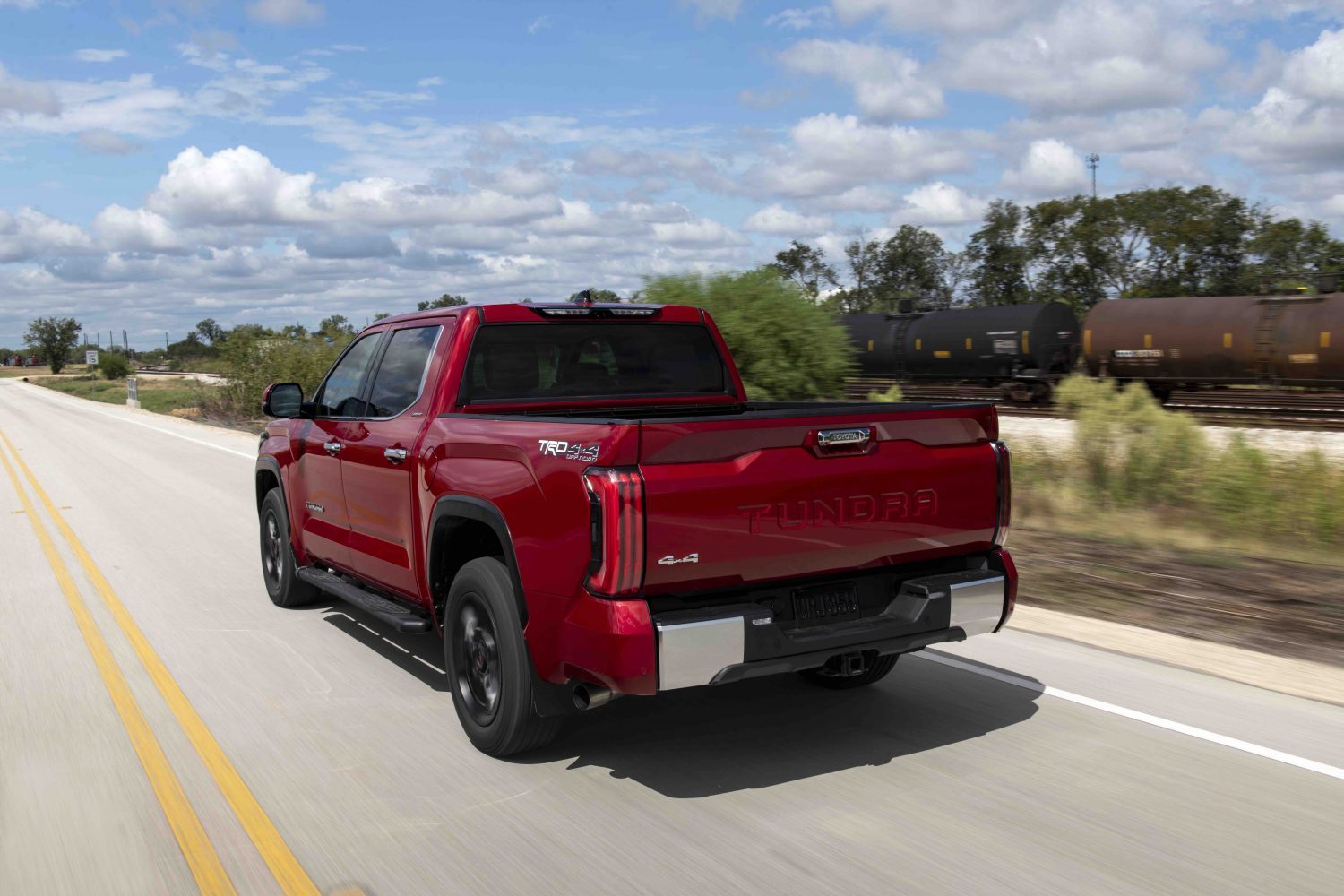2022 Toyota Tundra Limited gets real-world fuel economy and reliability testing | Toyota