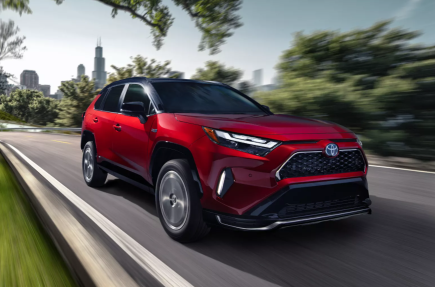 Consumer Reports Recommends 2 Compact SUVs Over the Toyota RAV4 Prime