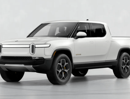 Rivian R1T Production Is Threatened by Supply Chain Issues
