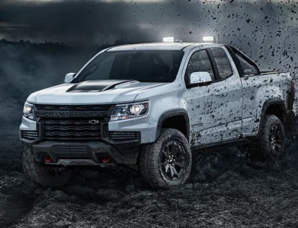 The 2022 Chevy Colorado ZR2 Is an Off-Road Machine