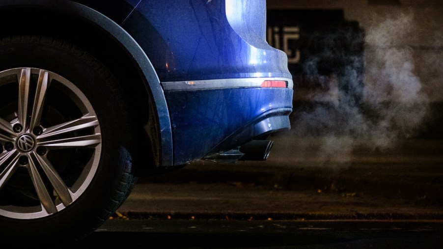 Emissions come from the exhaust pipe of a Volkswagen Tiguan