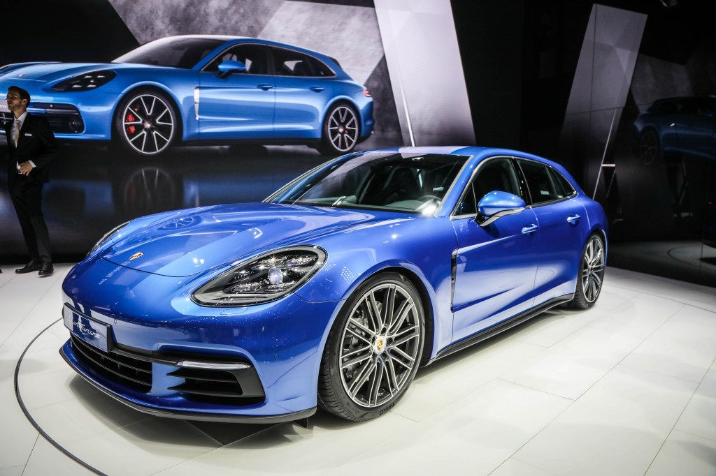A 2017 Porsche Panamera, which was a car stolen from Chicago Blackhawks players recently