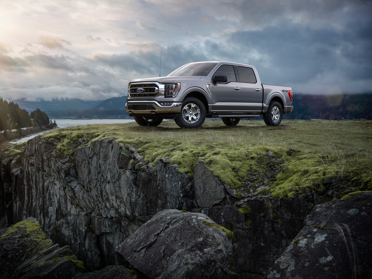 This is the 2021 2022 F-150 Platinum exterior with chrome badges | Ford Motor Company