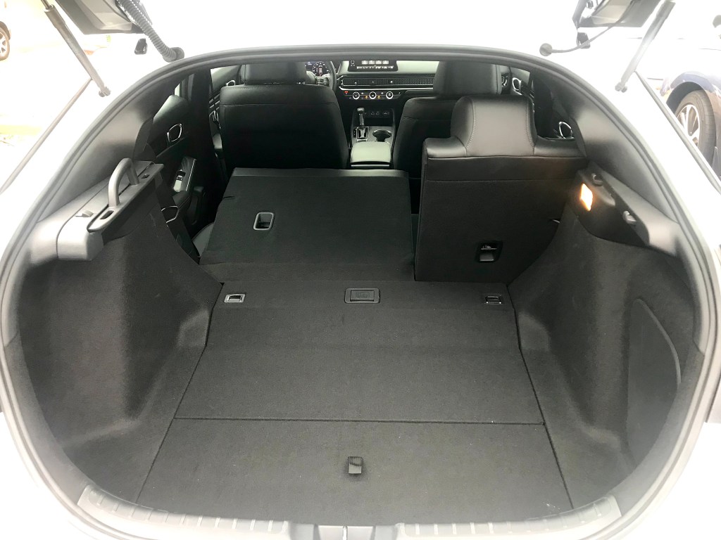 2022 Honda Civic Sport Touring cargo area