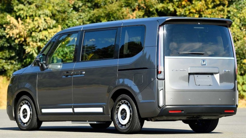 2022 Honda minivan
