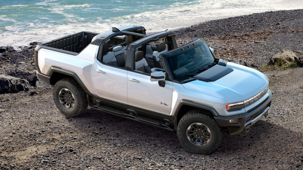 GMC Hummer EV pickup truck, how many reservations did GM receive?