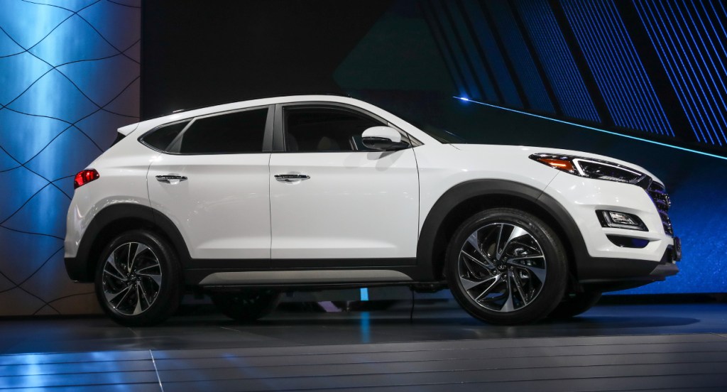 A white 2022 Hyundai Tucson is on display.