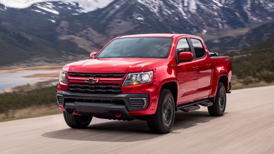 The 2022 Chevy Colorado on the road