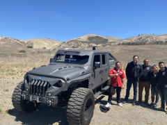 Watch Bob Saget Chase Jay Leno in an Apocalypse-Ready 6×6 Jeep Gladiator