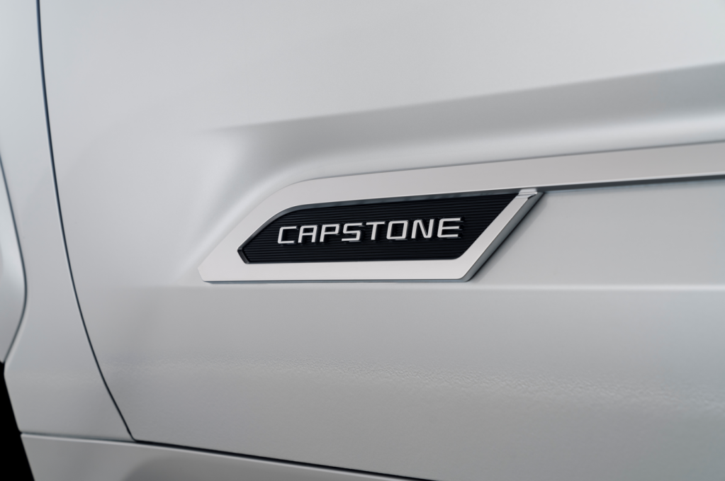 Capstone badge on Wind Chill Pearl 2022 Toyota Tundra Capstone