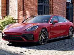 How Much Does a Fully Loaded 2022 Porsche Panamera Cost?