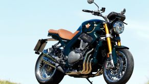 A green Horex VR6 Classic with a brown-leather seat