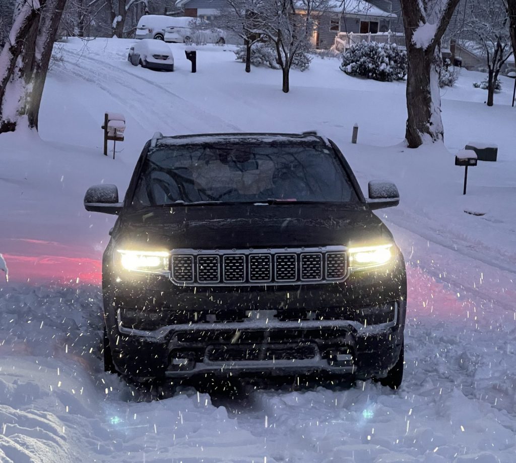 2022 Jeep Grand Wagoneer in snow