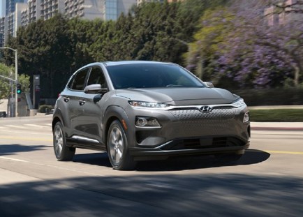 The 2021 Hyundai Kona Electric Is the Best Affordable EV According to Roadshow