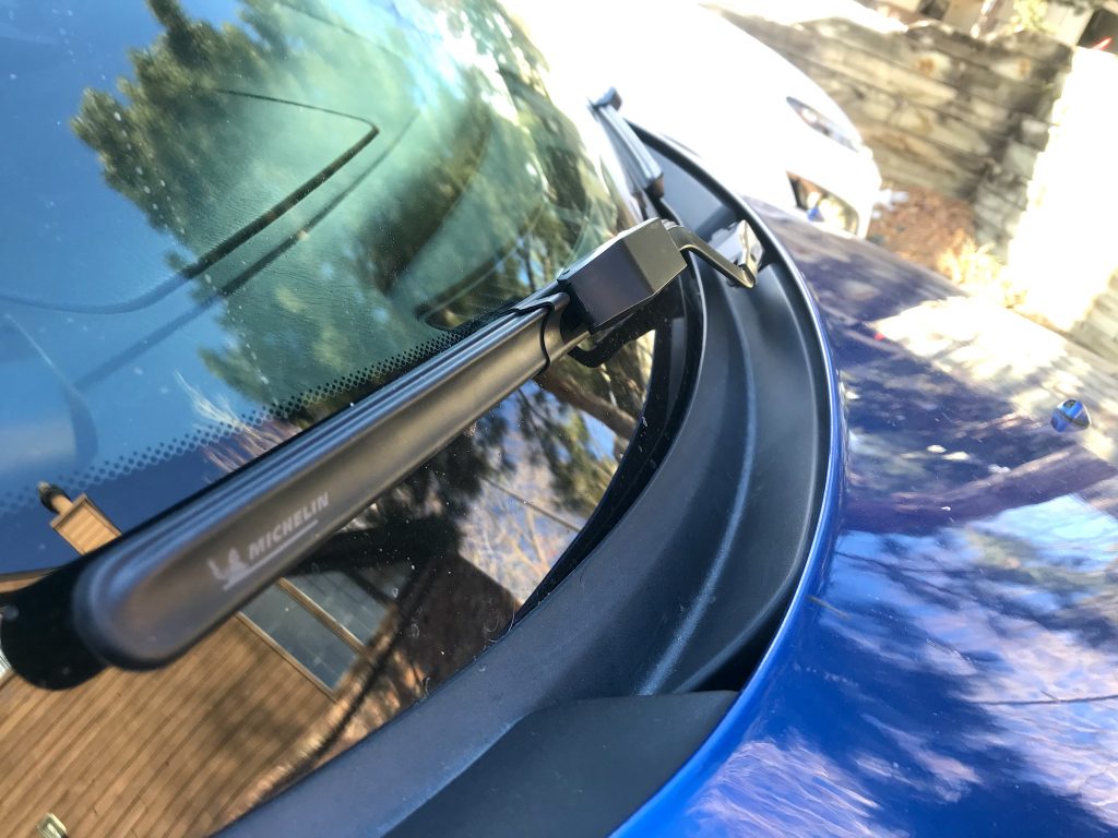 The Michelin Endurance XT wipers were installed on my Honda.
