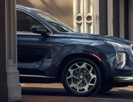 Families Are Torn Between the 2022 Kia Telluride and 2022 Hyundai Palisade