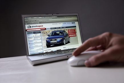 Here are the Advantages of Buying a Used Car Online (and Some Disadvantages)