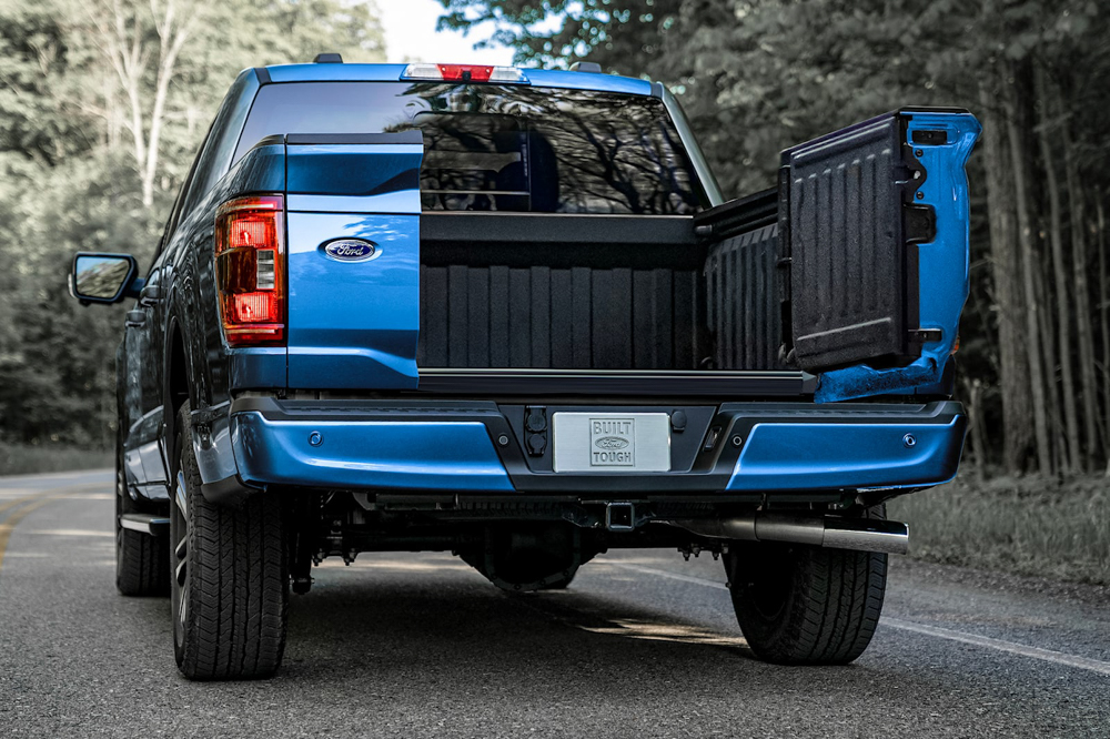 The New Ford F150 Tailgate Borrows Tons From Ram