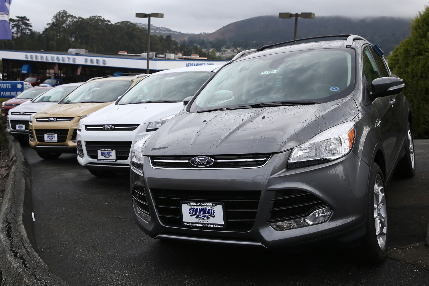 The best websites for buying a used SUV