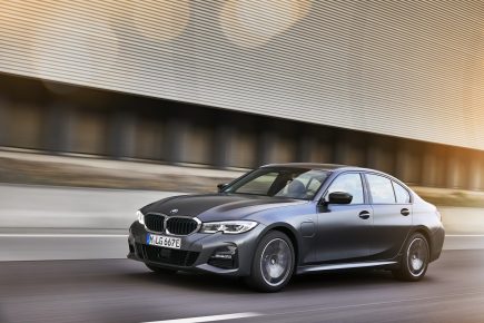 Know Before You Buy: Essential 2022 BMW 3 Series Facts