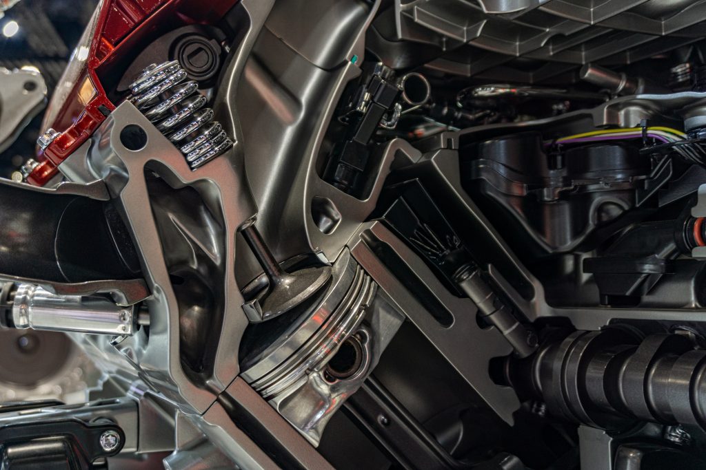 A close-up look of the 2022 C8 Chevrolet Corvette LT2 V8's combustion chamber at the Chicago Auto Show