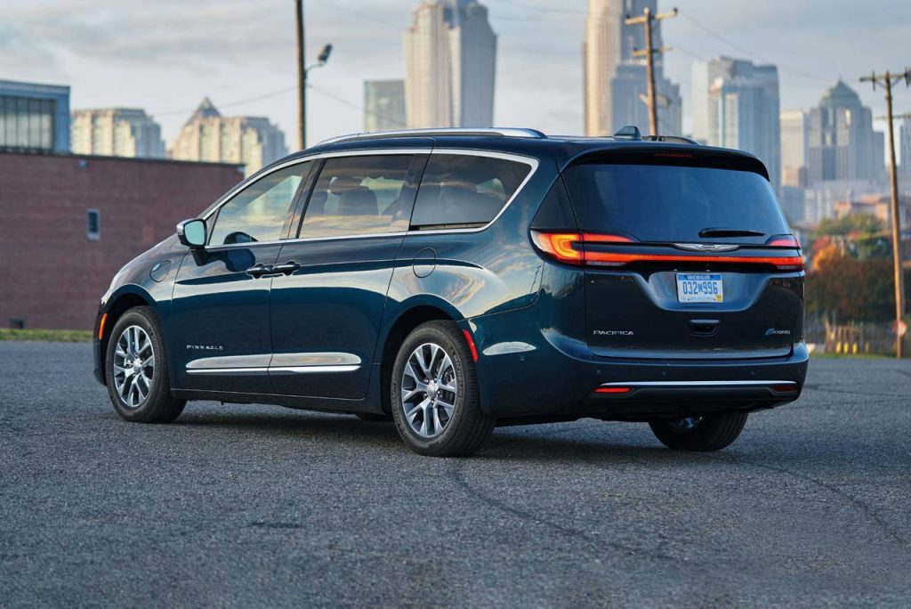 2022 Chrysler Pacifica in Blue.  This model is not part of the ongoing 2017-2018 Chrysler Pacifica model recall due to spontaneous combustion