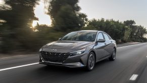 2022 Hyundai Elantra hybrid