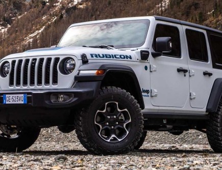 Jeep Wrangler: Should You Buy a 2022 or 2021 Version of This SUV?