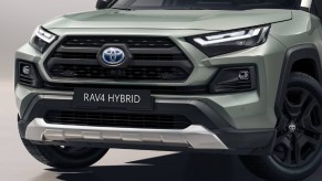 Front end of a 2022 Toyota RAV4 Hybrid
