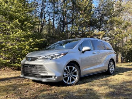 The 2022 Toyota Sienna Is Perfect for Family Road Trips
