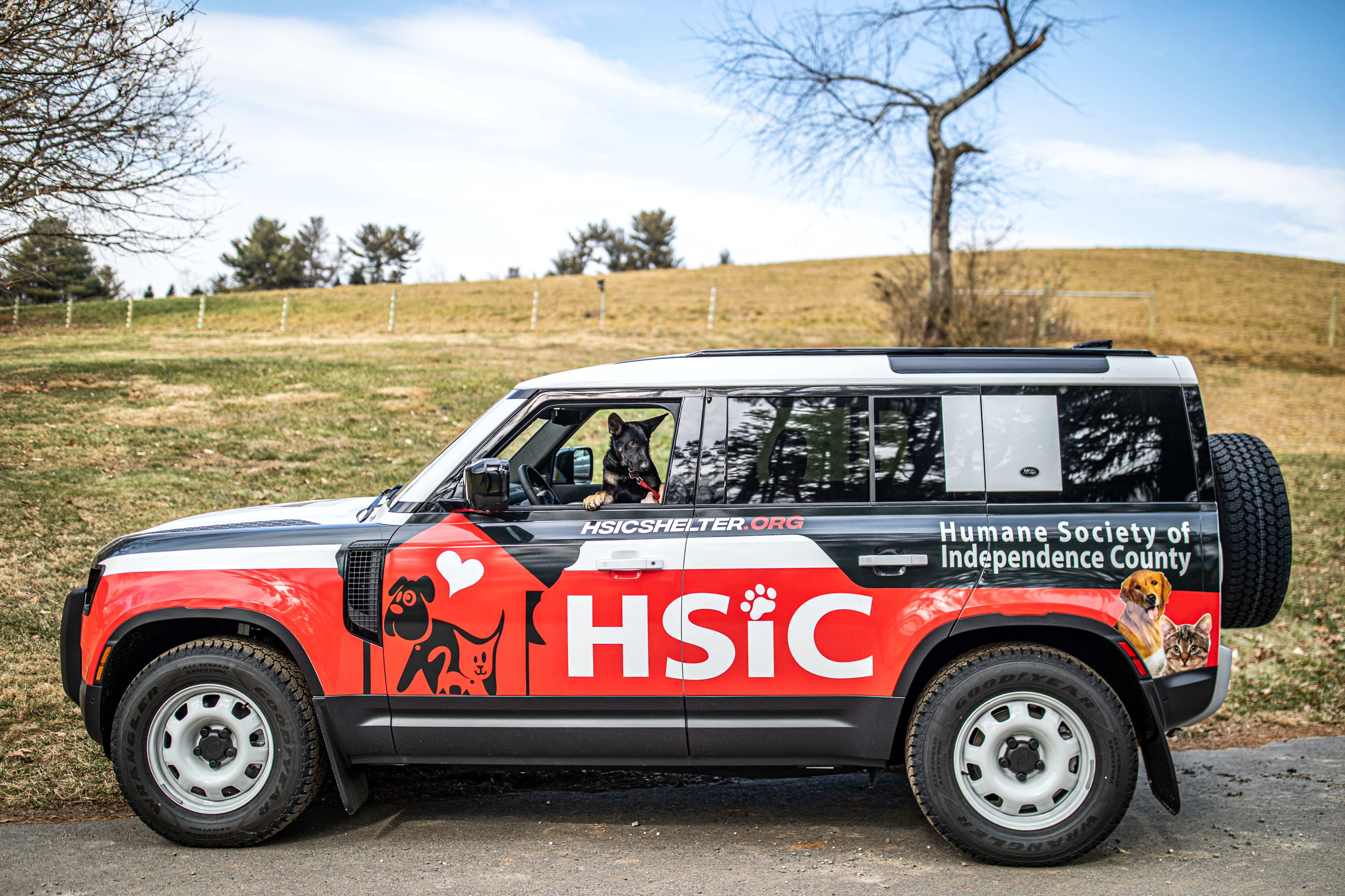 Animal Welfare Land Rover Defender