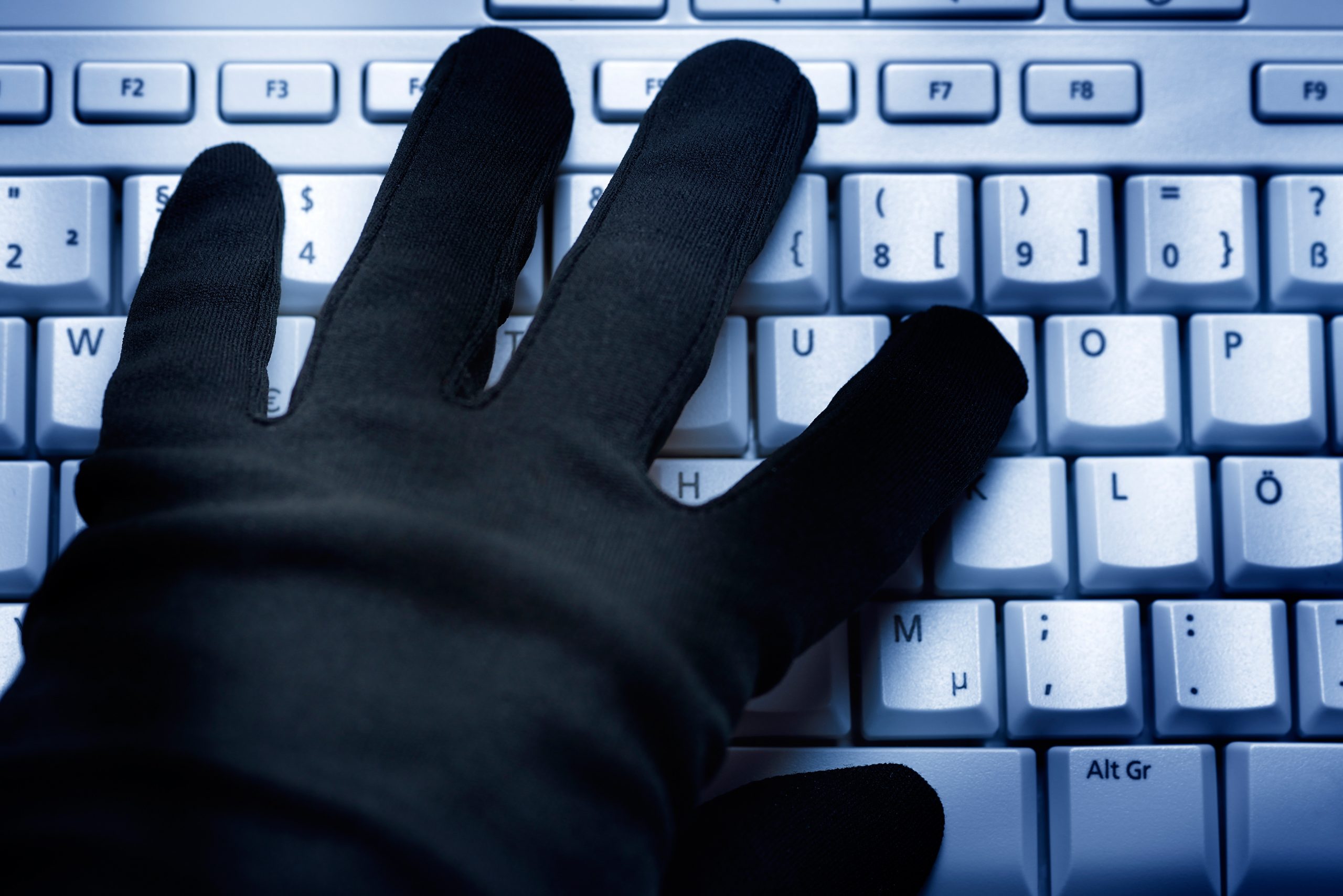 Vehicle Thefts From Key Fob Cloning Are Spiking How to Protect Yourself