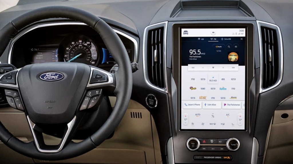 12-inch touchscreen of 2022 Ford Edge