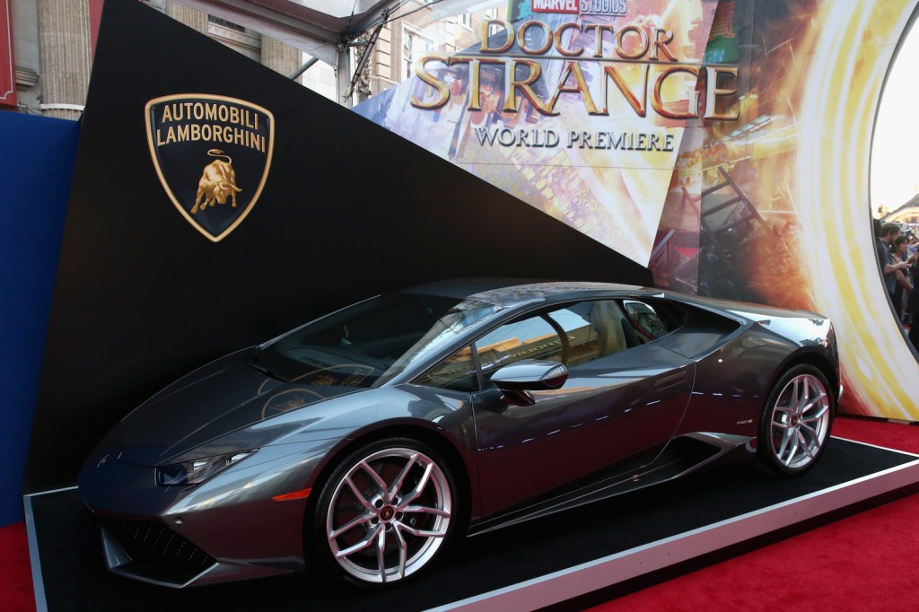 Lamborghini Huracán sports car parked inside at Doctor Strange film review.