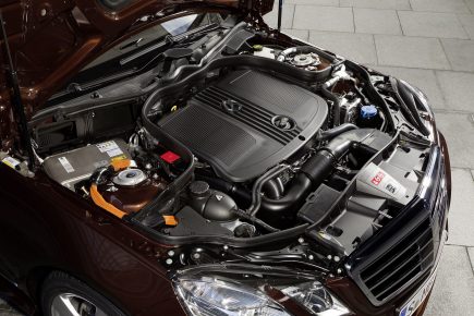 Mercedes-Benz Hybrid Owner Left in the Cold After His $17K E Class Needs a $20K Battery