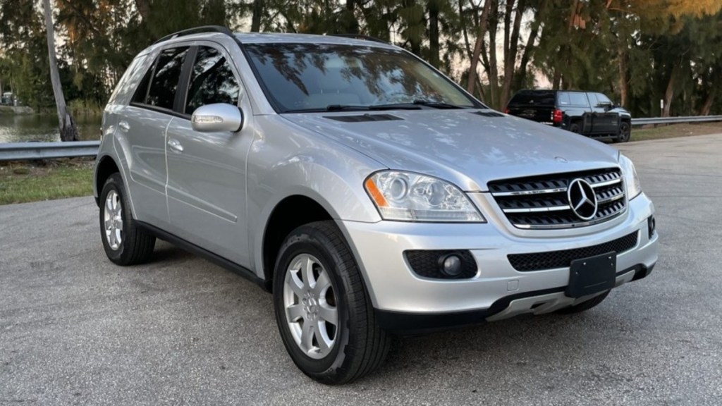 Silver Mercedes-Benz ML350 4Matic on the road