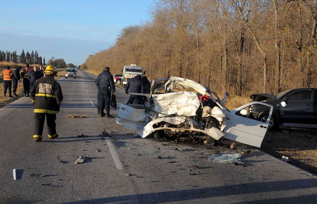 White car crumpled after a car crash, highlighting the speed it takes to die in a car crash